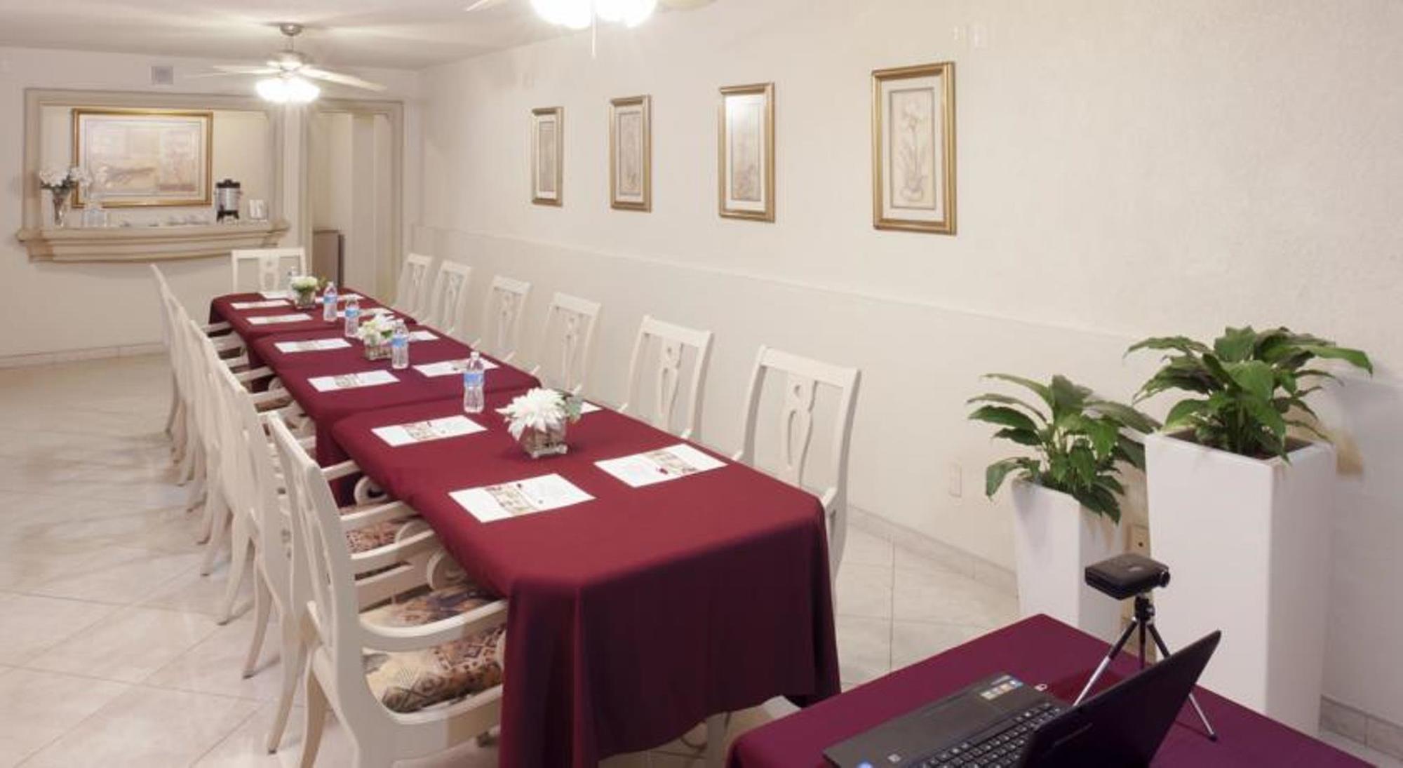 Hotel & Suites Quinta Magna サポパン エクステリア 写真