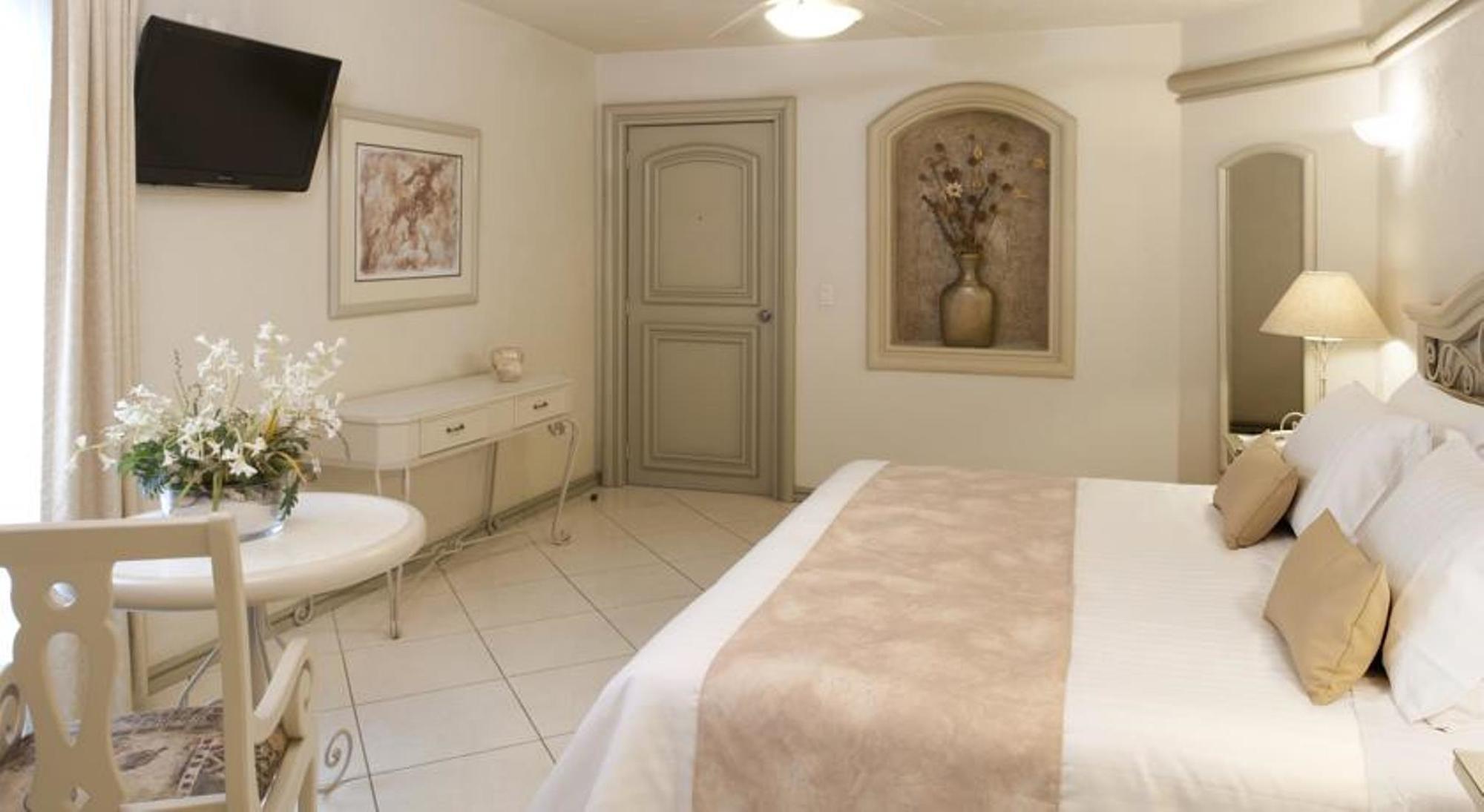 Hotel & Suites Quinta Magna サポパン エクステリア 写真