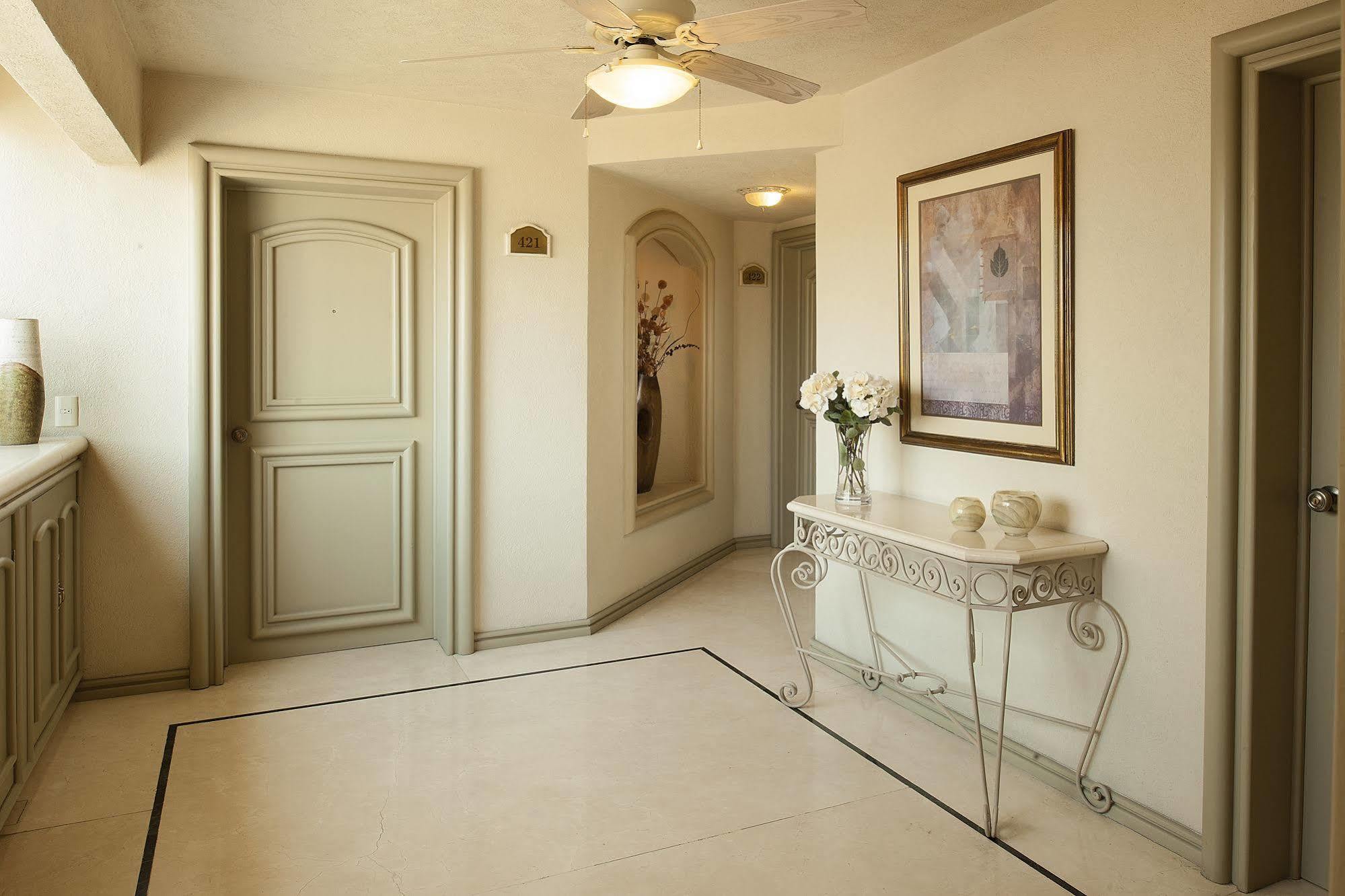 Hotel & Suites Quinta Magna サポパン エクステリア 写真