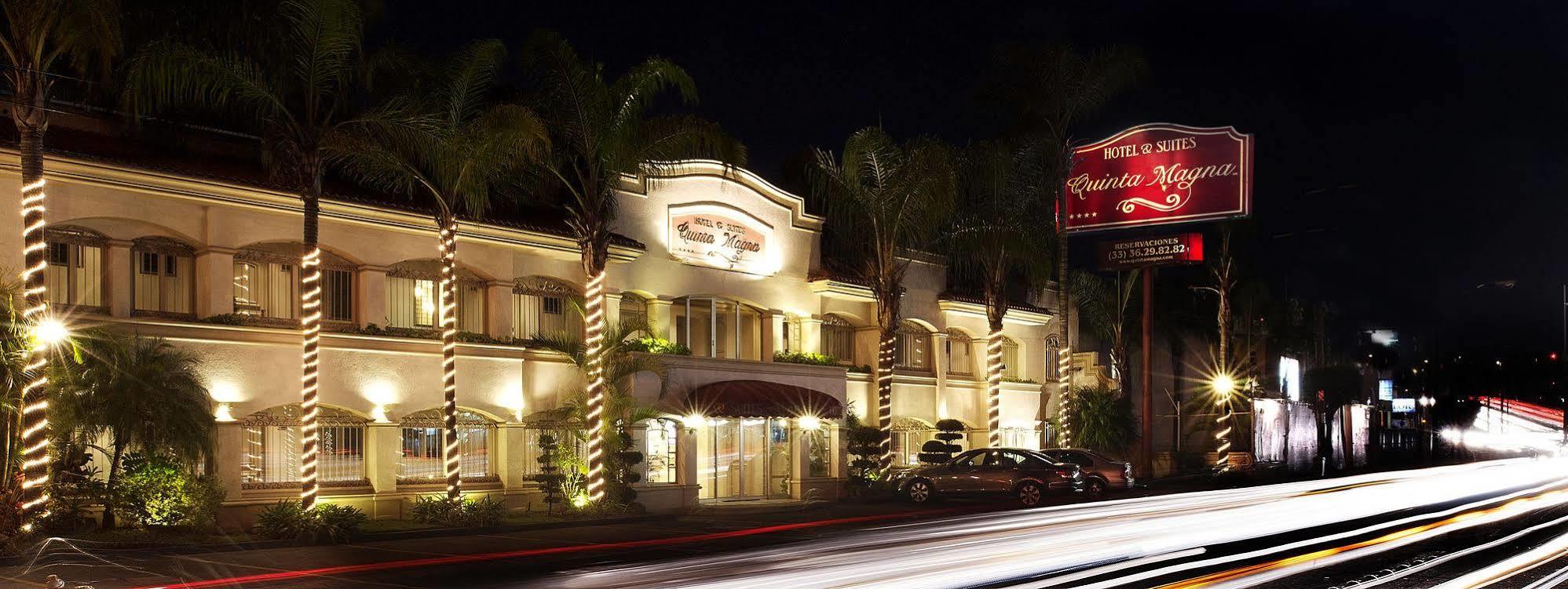 Hotel & Suites Quinta Magna サポパン エクステリア 写真